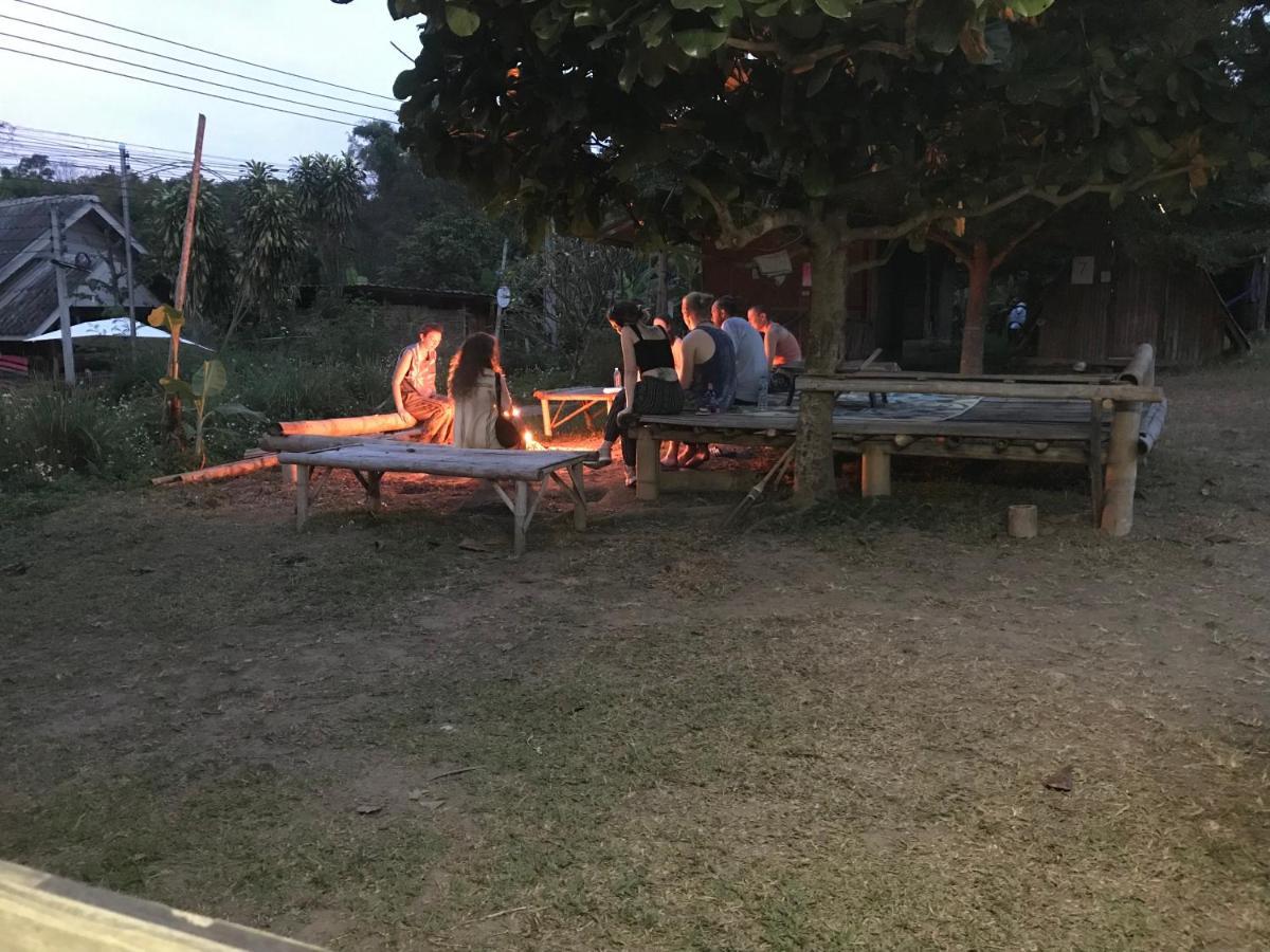 Pai Sleepy Hut Guest House Bagian luar foto