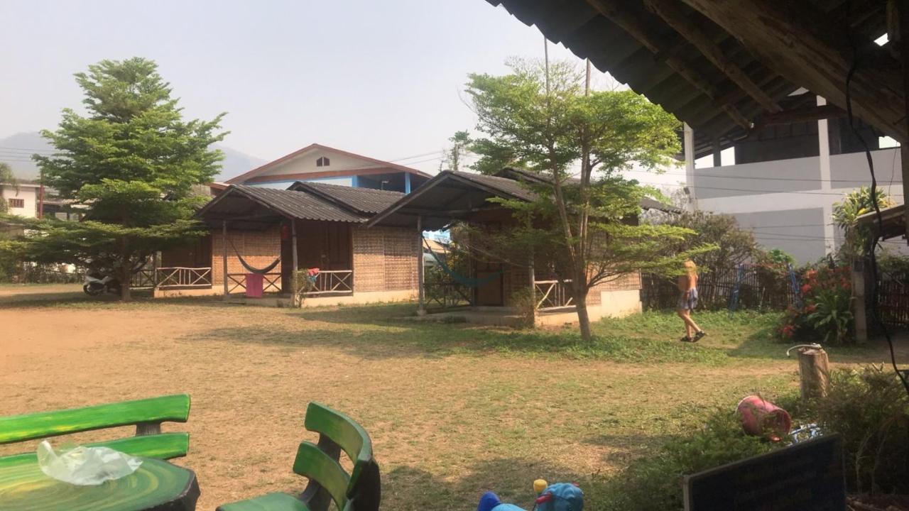 Pai Sleepy Hut Guest House Bagian luar foto