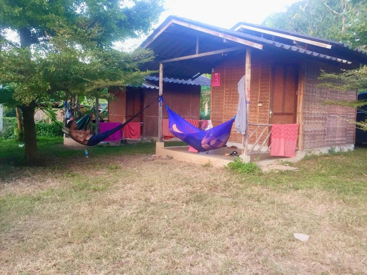 Pai Sleepy Hut Guest House Bagian luar foto